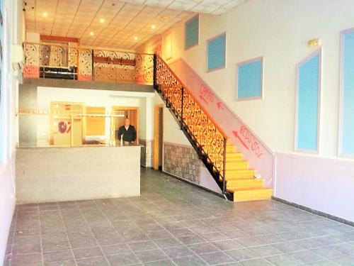 ALQUILER LOCAL TORRETA FLORIDA COMERCIAL