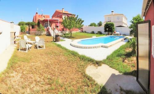 Chalet con piscina el chaparral Torrevieja