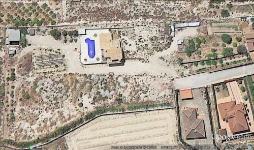 VENTA CHALET PARCELA 8. 000M2 BIGASTRO