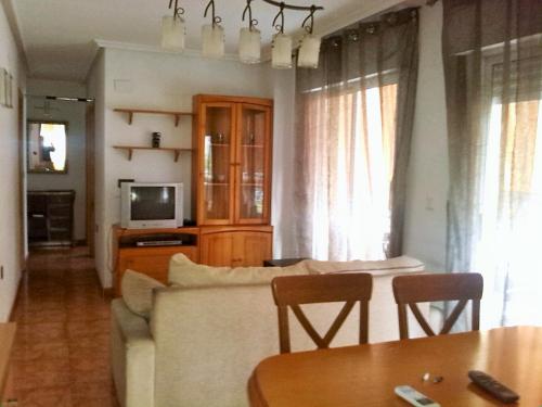 Alquiler piso 3 dormtiorios centro   torrevieja