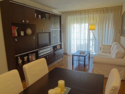 Piso totalmente exterior en venta en Ciudad Meridiana en Nou Barris de Barcelona