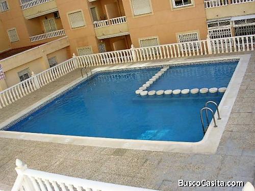 Venta apartamento 2 dormitorios piscina y amueblado