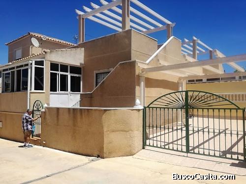 Duplex 2 dormitorios sotano piscina y parcela 