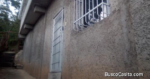 Venta de casa en el Junquito, Monte Alegre, KM 10 escuela de niños ciegos