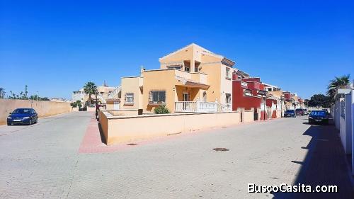 Venta Chalet 3d 2b con piscina y garaje