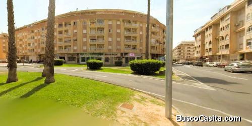 Alquiler local comercial parque de las Naciones